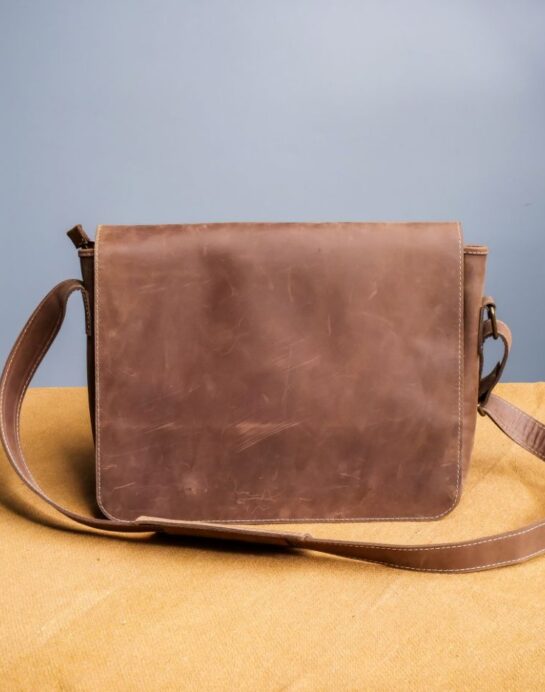 Classic Satchel Vintage Leather Messenger Bag (Vintage Brown) - Image 7