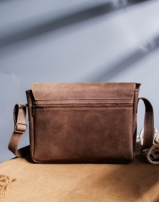 Classic Satchel Vintage Leather Messenger Bag (Vintage Brown) - Image 2